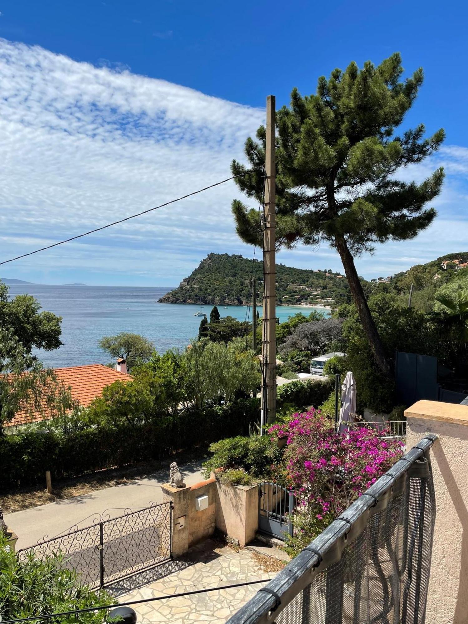 Residence Le Golfe Bleu Rayol-Canadel-sur-Mer Exterior photo