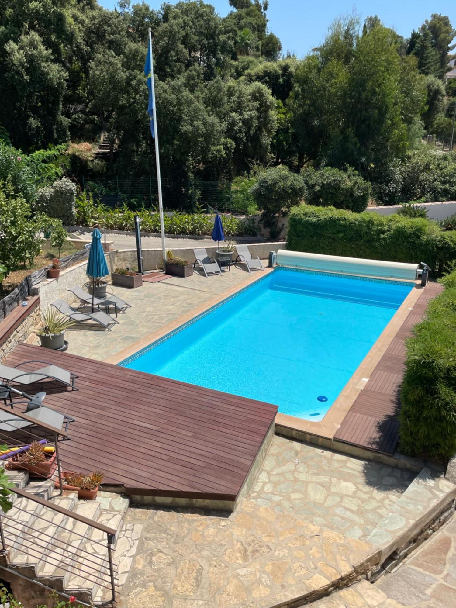 Residence Le Golfe Bleu Rayol-Canadel-sur-Mer Exterior photo
